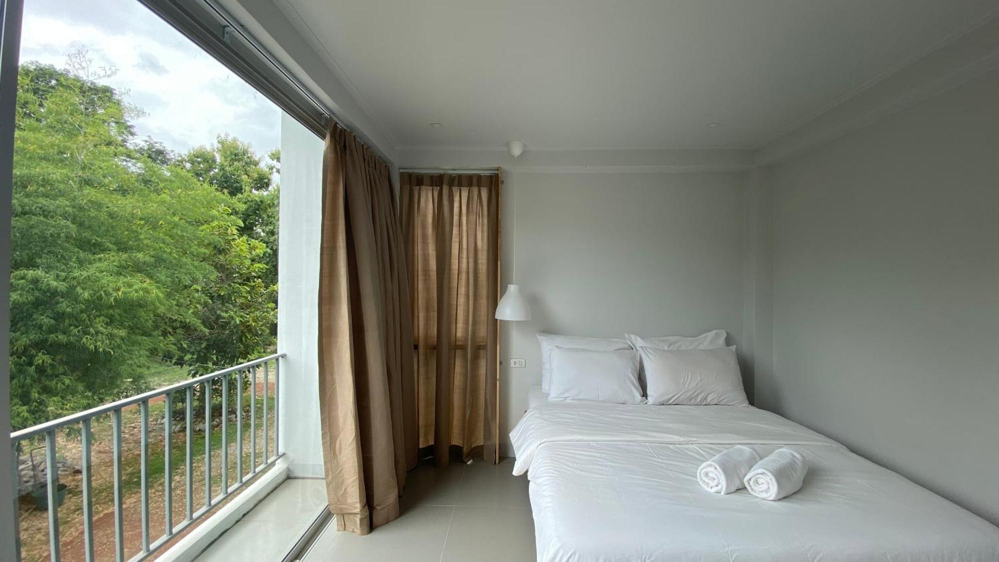 Bed and Breakfast Baan Thammada Nan Exterior foto